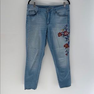 Universal Thread Embroidered Jeans